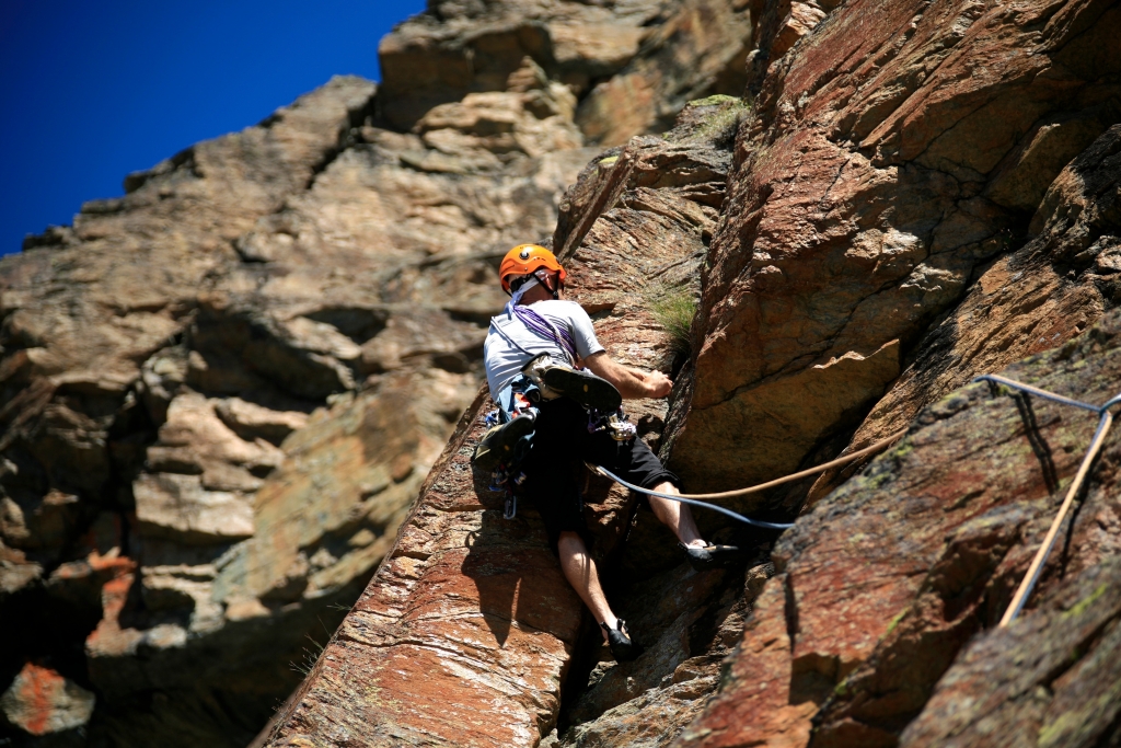 Un proposta articolata in 3 giornate nei luoghi d’arrampicata della Valle del Sarca, rivolto a tutte le persone che vogliono avvicinarsi al mondo dell’arrampicata sportiva.